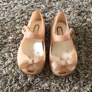 Toddler Mini Melissa like dress shoes